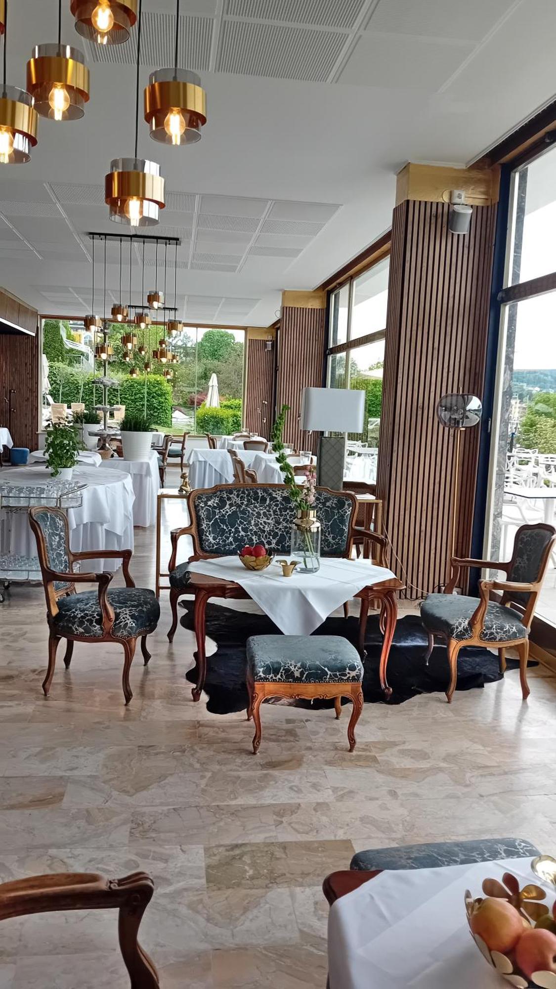 Tennis & Yacht Hotel Velden Velden am Woerthersee Ngoại thất bức ảnh
