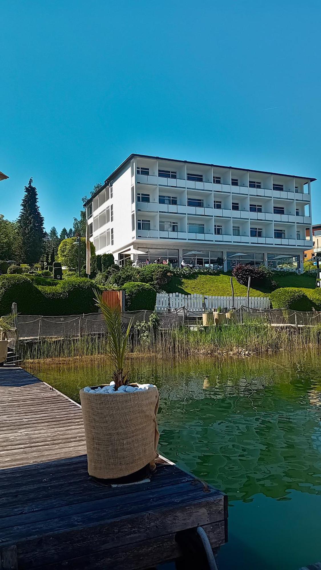 Tennis & Yacht Hotel Velden Velden am Woerthersee Ngoại thất bức ảnh