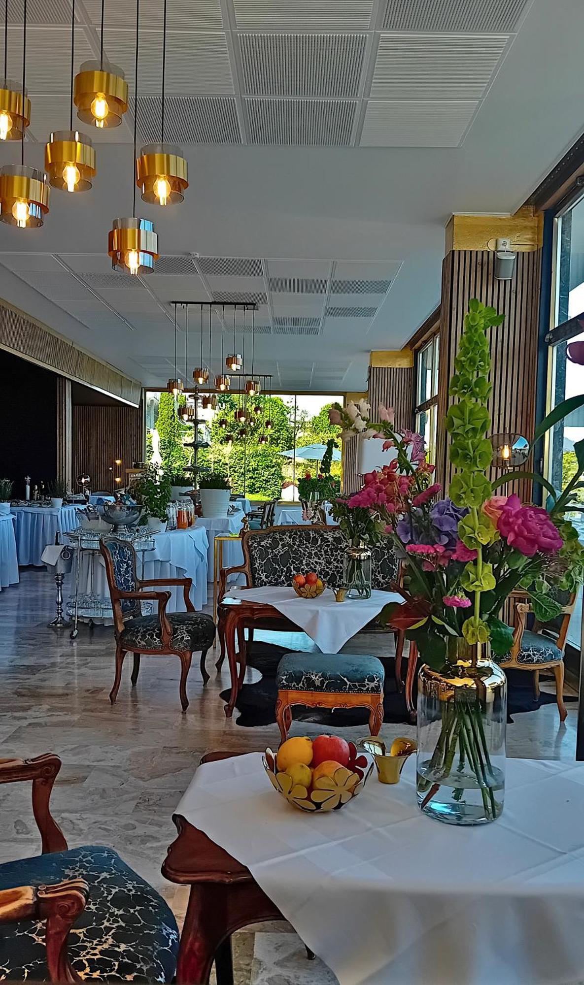 Tennis & Yacht Hotel Velden Velden am Woerthersee Ngoại thất bức ảnh
