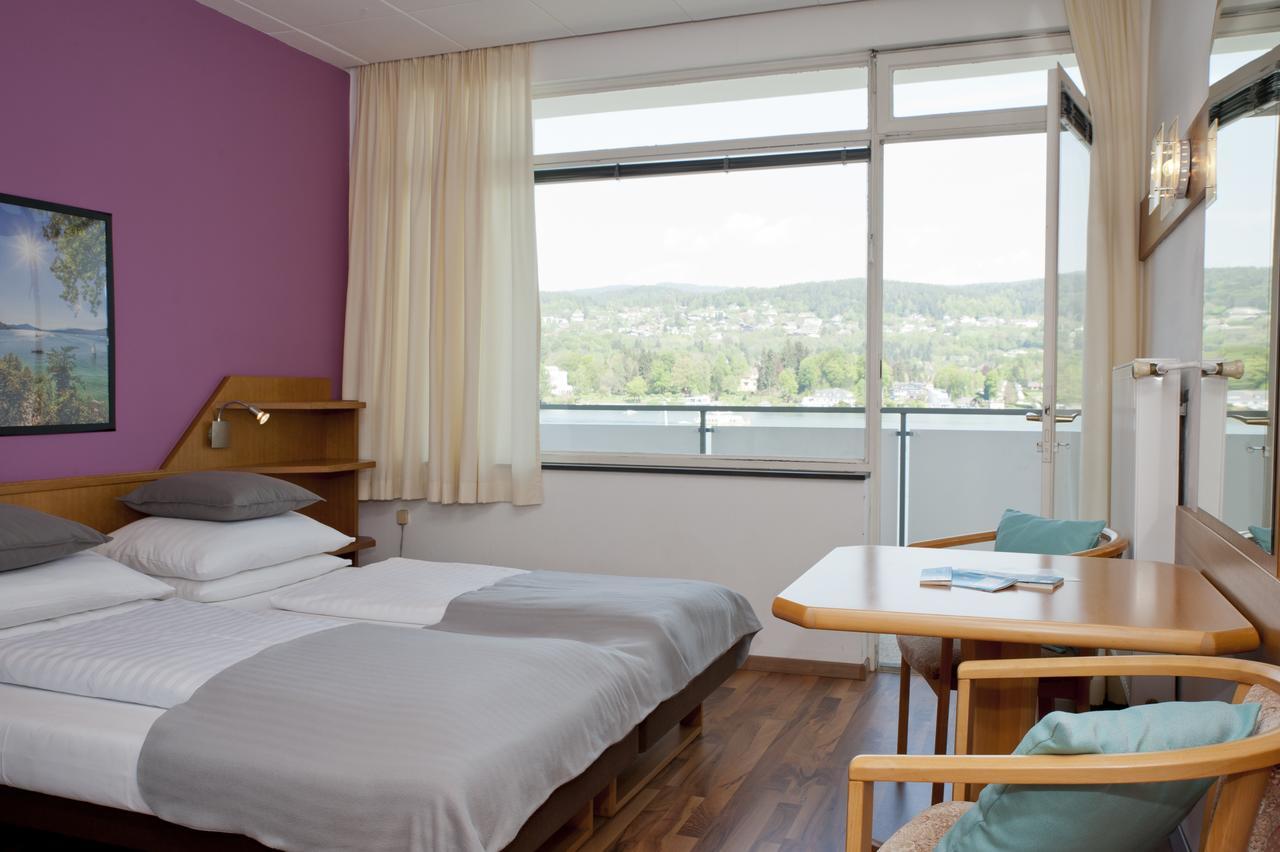 Tennis & Yacht Hotel Velden Velden am Woerthersee Ngoại thất bức ảnh
